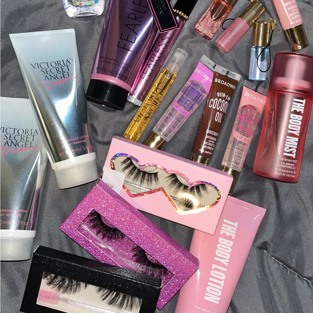Skin Care, Fluffy Mink Lashes, Tinted Lip Oils